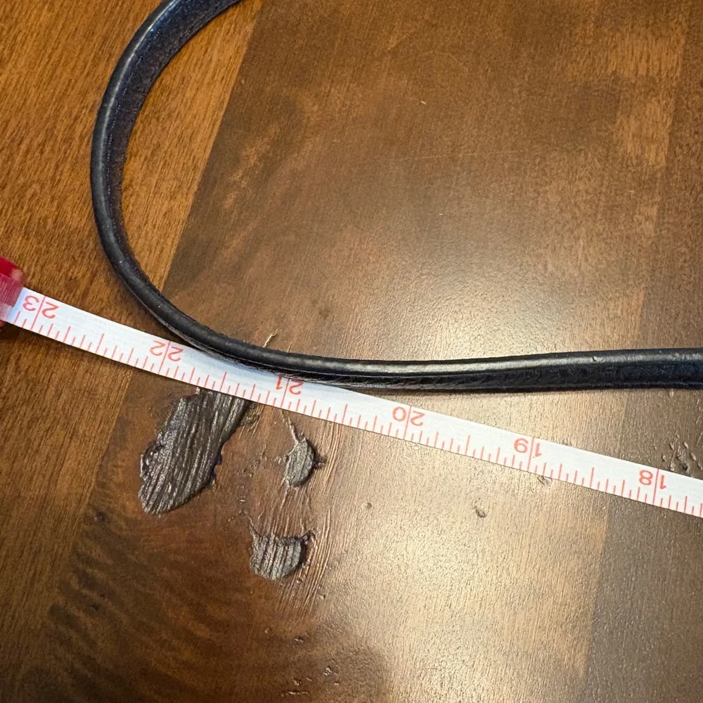 Kate Spade Elegant Black Crossbody Bag - Picture 15 of 16